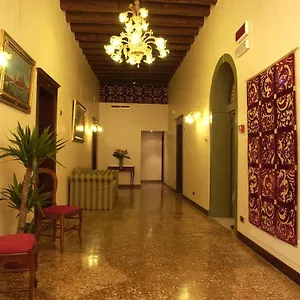https://hotel-al-ponte-mocenigo.hotelinveneto.com