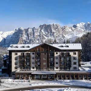***** Hotel Tofana Cortina Italia
